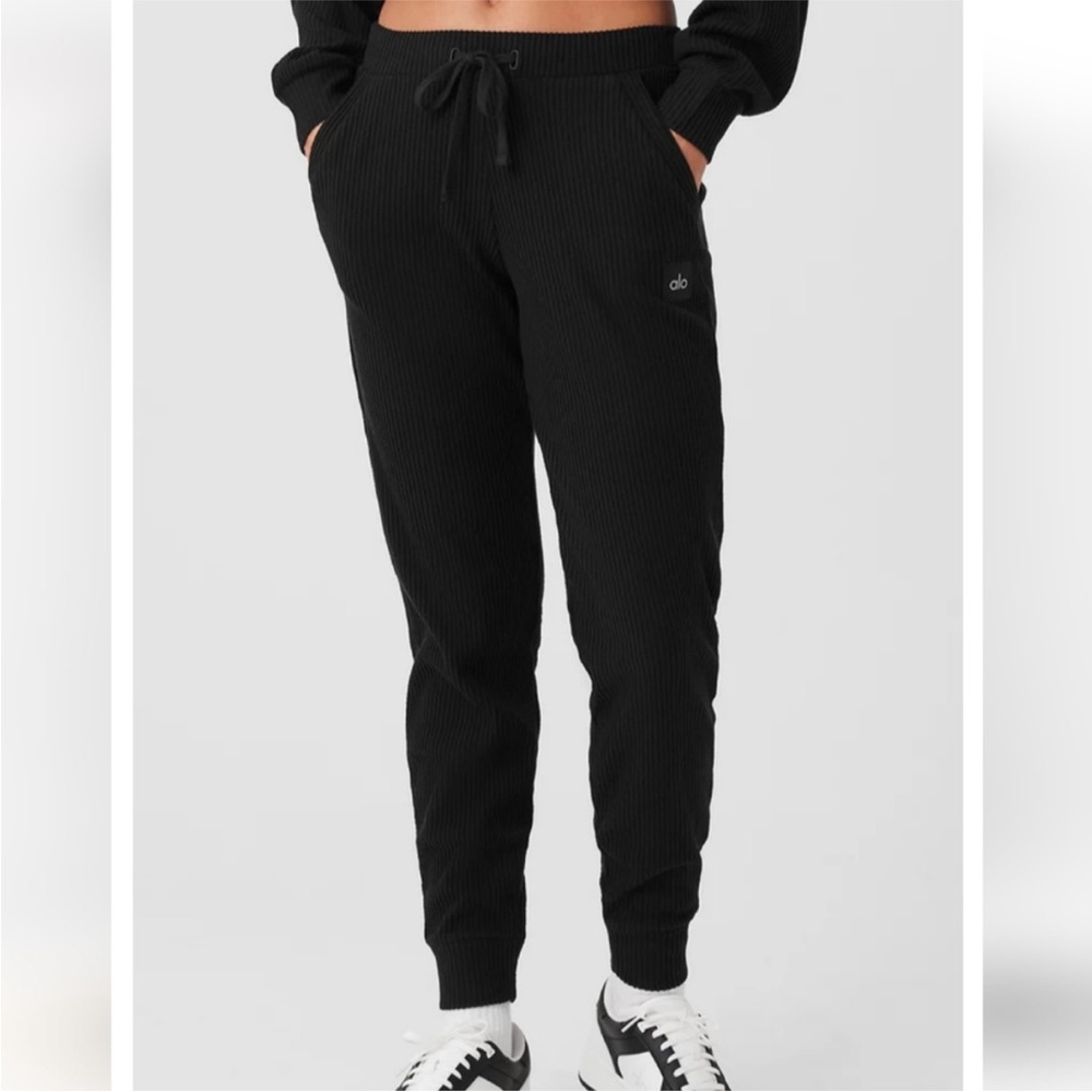 ALO Yoga Black Muse Sweatpants Ribbed Athletic Joggers, SIZE SMALL